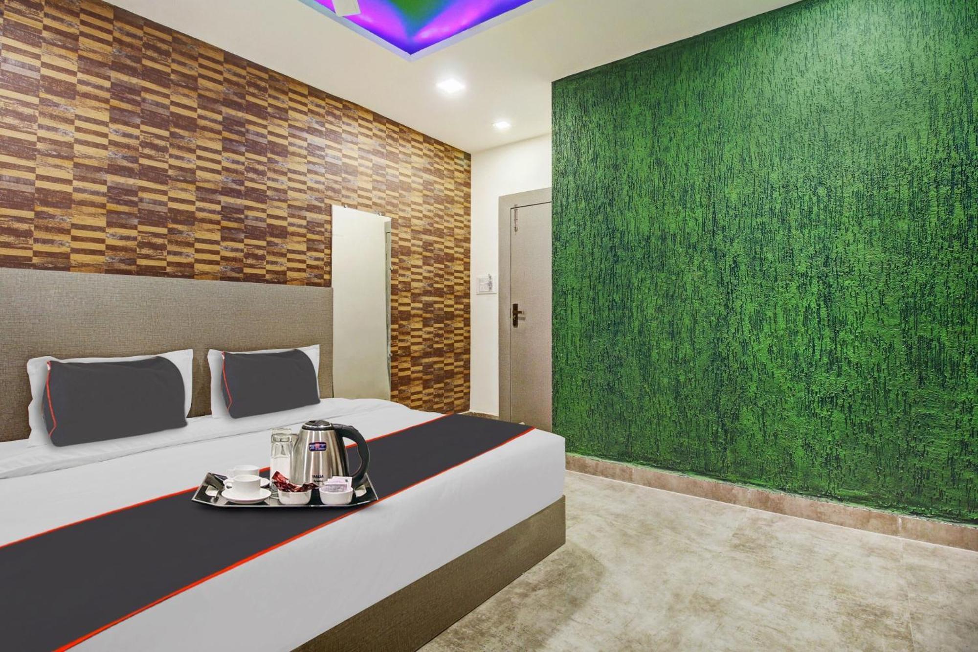 Hotel Super Collection O The Wishtler Bhopal Exterior foto